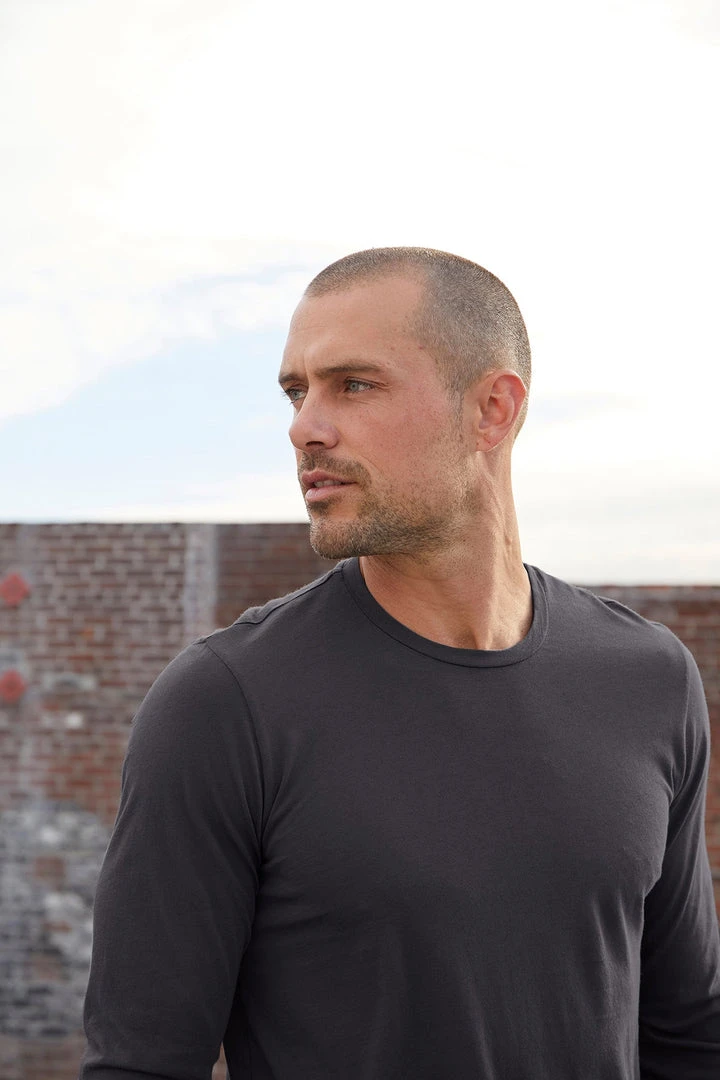 Velvet By Graham & Spencer SKEETER WHISPER CLASSIC CREW NECK TEE Mens 19 Velvet By Graham & Spencer SKEETER WHISPER CLASSIC CREW NECK TEE Mens