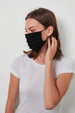 Velvet By Graham & Spencer Womens WINNIE FACE MASK 11 Velvet By Graham & Spencer Womens WINNIE FACE MASK