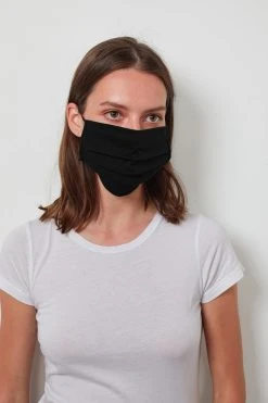 Velvet By Graham & Spencer Womens WINNIE FACE MASK 12 Velvet By Graham & Spencer Womens WINNIE FACE MASK