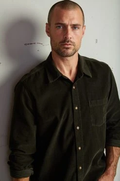 Velvet By Graham & Spencer Mens CAREY CORDUROY BUTTON-UP SHIRT 21 Velvet By Graham & Spencer Mens CAREY CORDUROY BUTTON-UP SHIRT