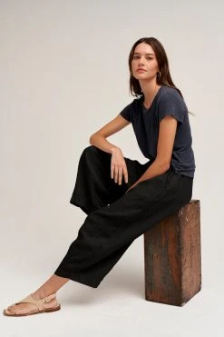 Velvet By Graham & Spencer GINNY LINEN PANT Womens