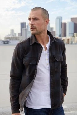 Velvet By Graham & Spencer BRYSON PLAID BUTTON-UP Mens 22 Velvet By Graham & Spencer BRYSON PLAID BUTTON-UP Mens