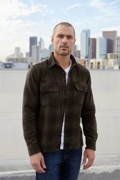 Velvet By Graham & Spencer BRYSON PLAID BUTTON-UP Mens 27 Velvet By Graham & Spencer BRYSON PLAID BUTTON-UP Mens