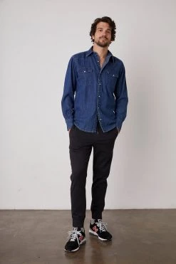 Velvet By Graham & Spencer WAYNE DENIM BUTTON-UP SHIRT Mens 12 Velvet By Graham & Spencer WAYNE DENIM BUTTON-UP SHIRT Mens