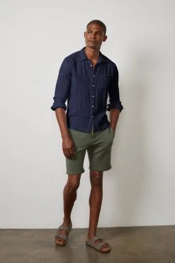 Velvet By Graham & Spencer ELTON COTTON WOVEN BUTTON-UP SHIRT Mens 24 Velvet By Graham & Spencer ELTON COTTON WOVEN BUTTON-UP SHIRT Mens