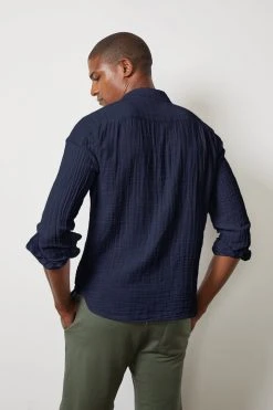 Velvet By Graham & Spencer ELTON COTTON WOVEN BUTTON-UP SHIRT Mens 26 Velvet By Graham & Spencer ELTON COTTON WOVEN BUTTON-UP SHIRT Mens