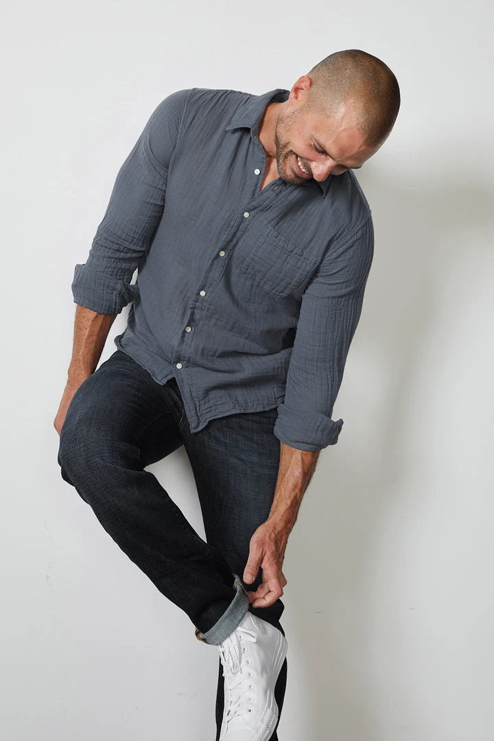 Velvet By Graham & Spencer ELTON BUTTON-UP SHIRT 4 Velvet By Graham & Spencer ELTON BUTTON-UP SHIRT