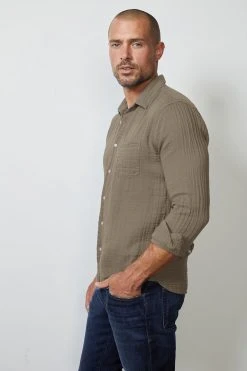 Velvet By Graham & Spencer ELTON BUTTON-UP SHIRT 24 Velvet By Graham & Spencer ELTON BUTTON-UP SHIRT