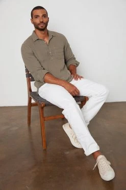 Velvet by Graham & Spencer Sales 12 Velvet By Graham & Spencer GERALD QUARTER BUTTON-UP SHIRT Mens